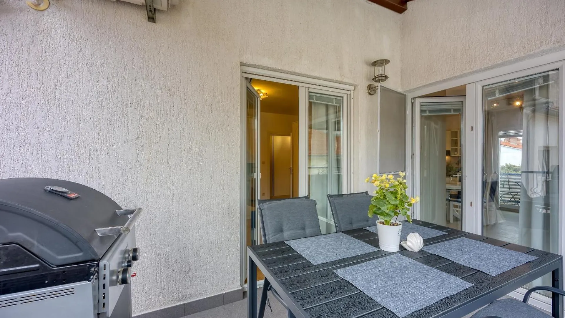 Apartment Burle With Balcony Medulin Croatia