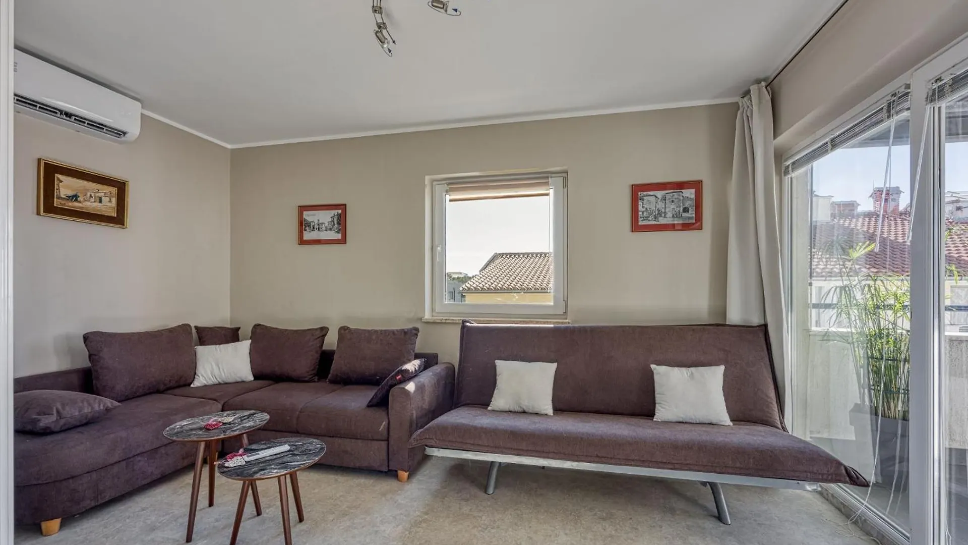 Apartment Burle With Balcony Medulin